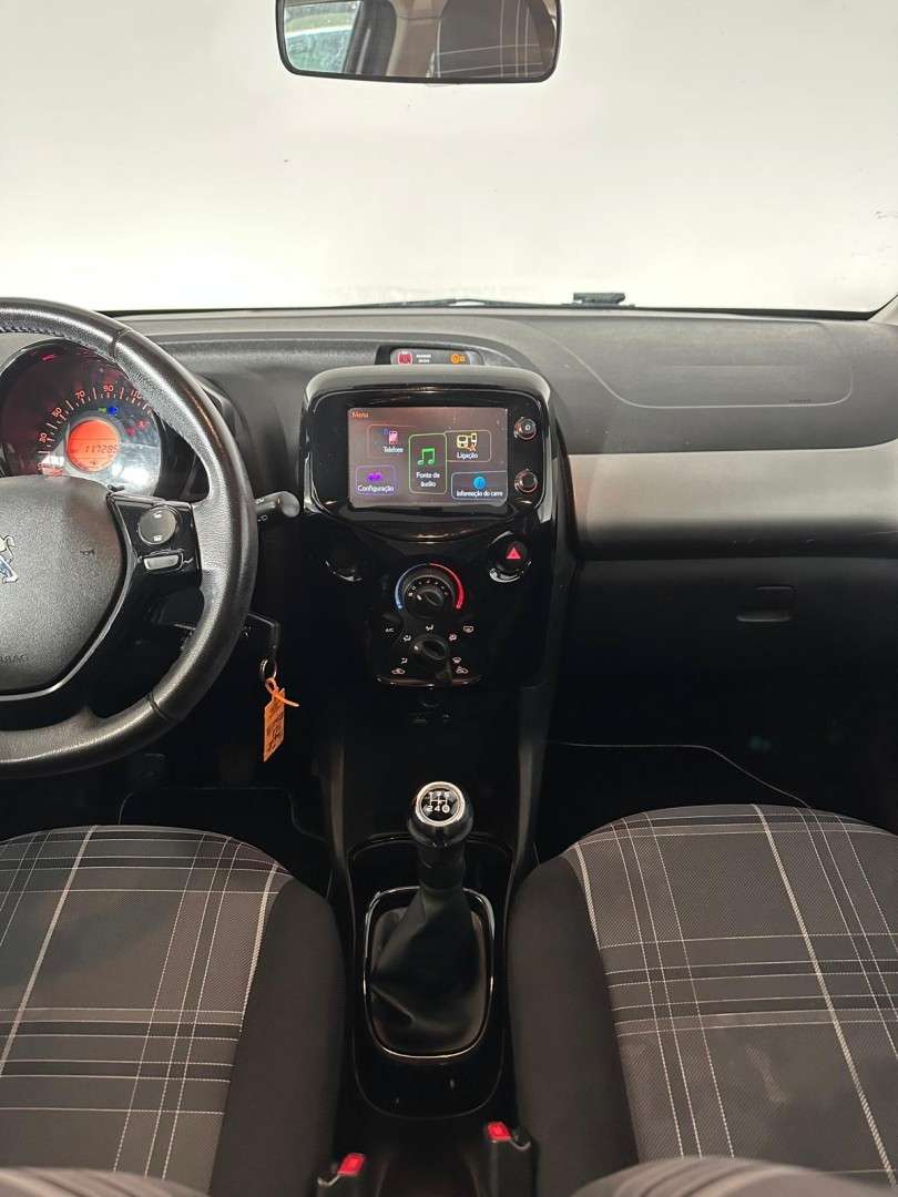 peugeot-108-2016-gasolina-1199cc