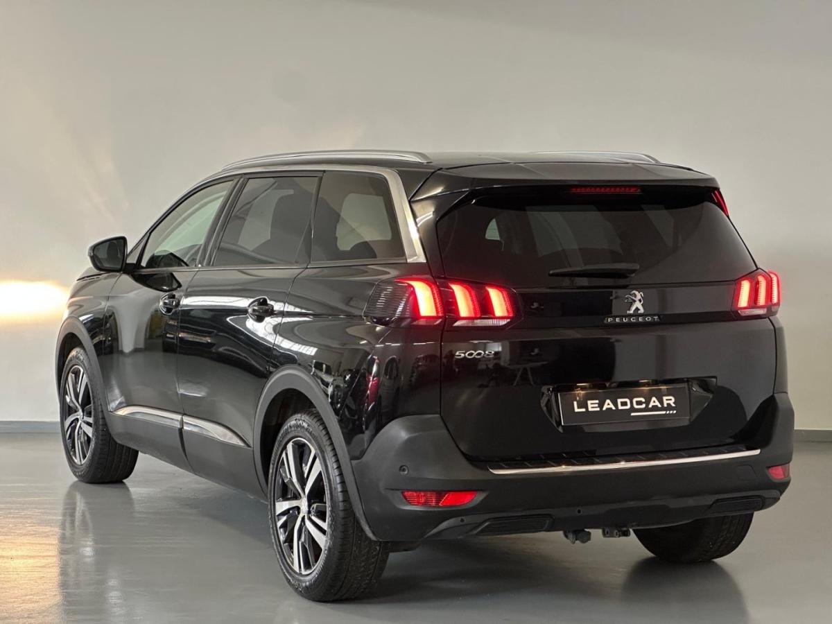 peugeot-5008-2017-gasolina-1199cc