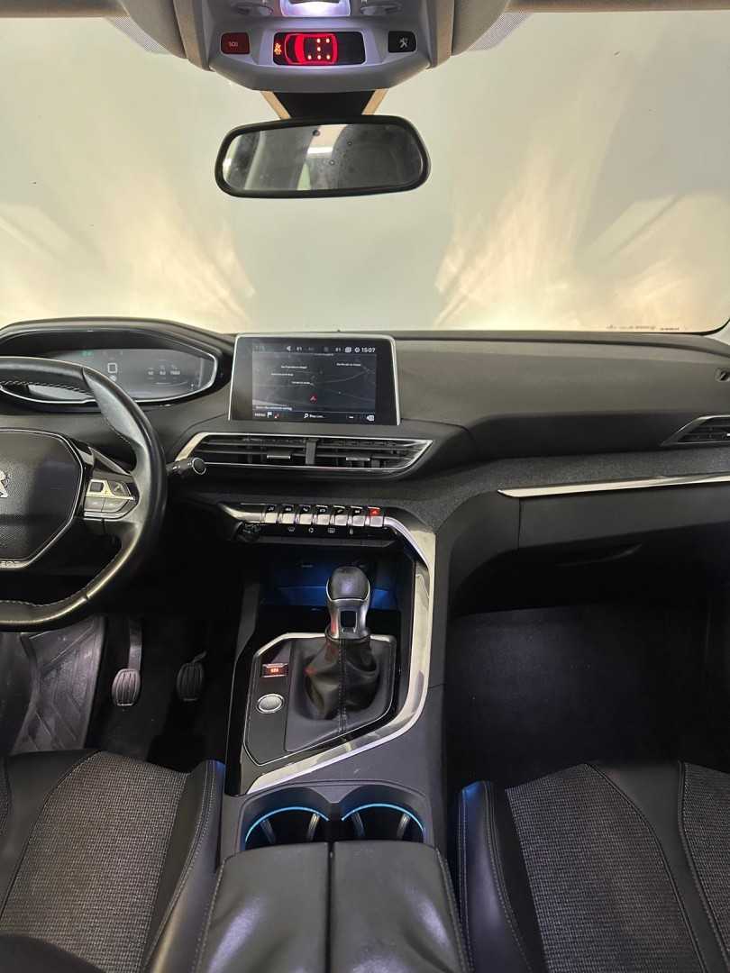peugeot-5008-2017-gasolina-1199cc