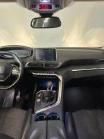 peugeot-5008-2017-gasolina-1199cc