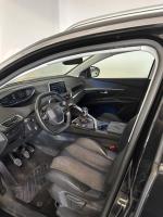 peugeot-5008-2017-gasolina-1199cc