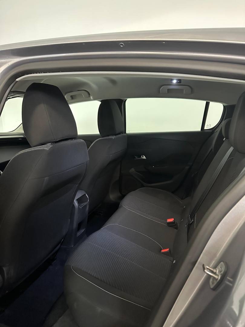 peugeot-308-2022-gasolina-1199cc