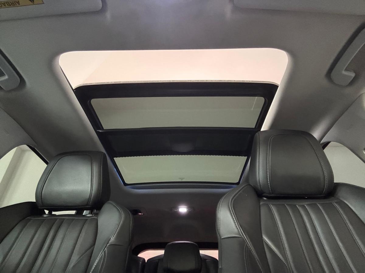 peugeot-5008-2019-gasolina-1199cc