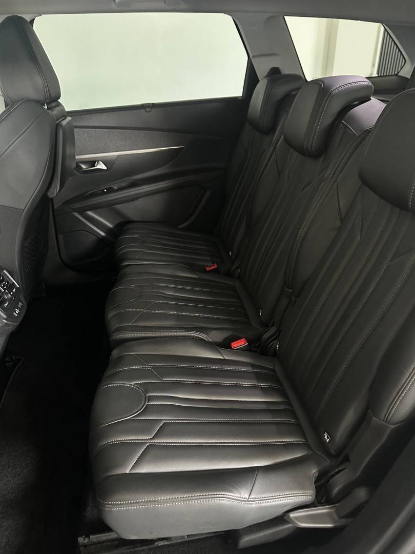 peugeot-5008-2019-gasolina-1199cc