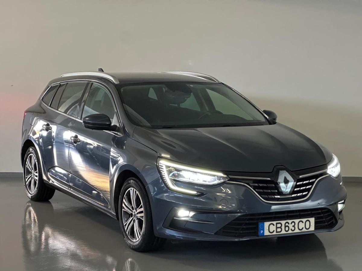 renault-megane-e-tech-2021-hibrido-1598cc