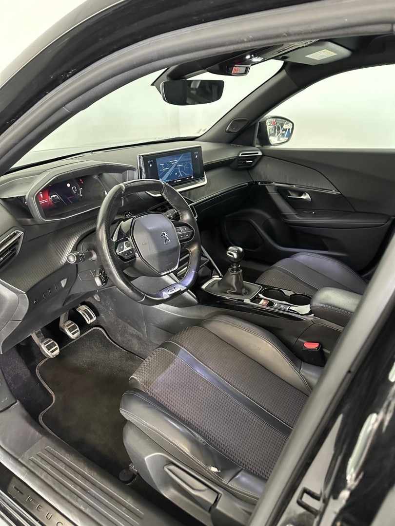 peugeot-2008-2020-gasolina-1199cc