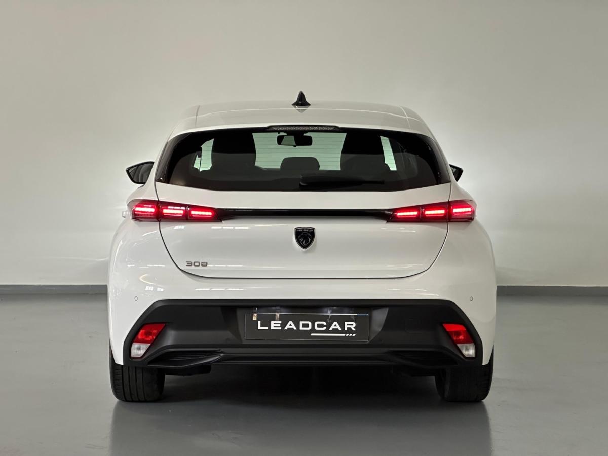 peugeot-308-2022-gasolina-1199cc