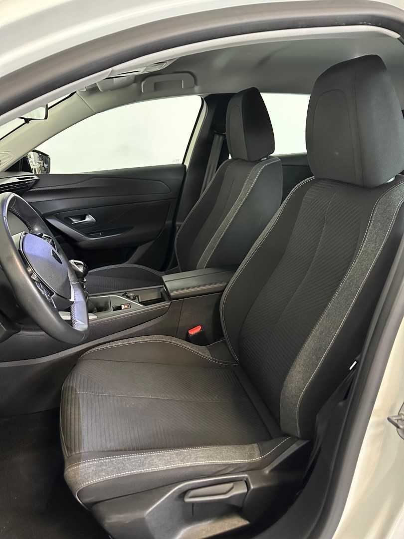 peugeot-308-2022-gasolina-1199cc