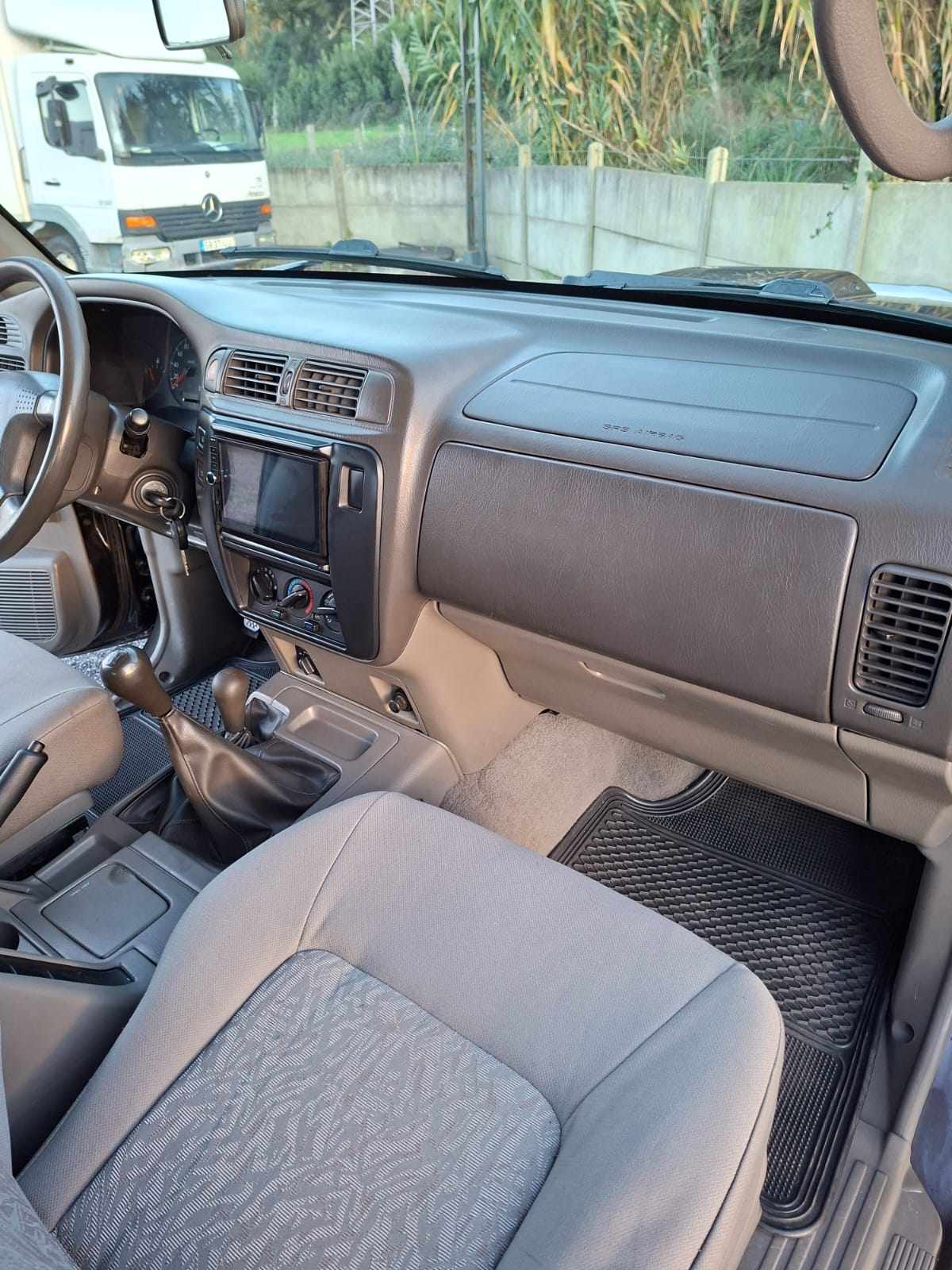 nissan-patrol-3-0-4wd-2000-diesel-2953cc