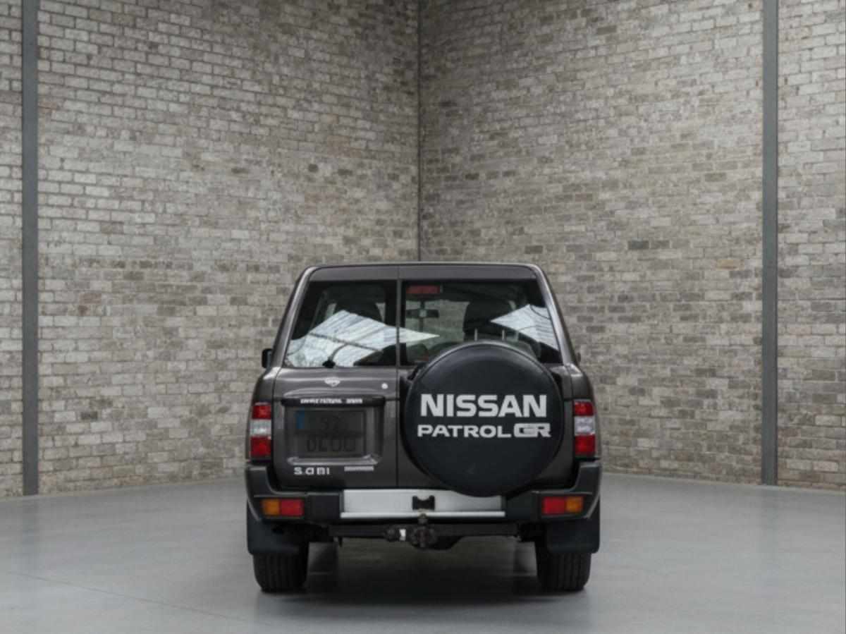 nissan-patrol-3-0-4wd-2000-diesel-2953cc