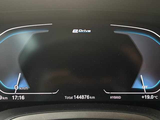 bmw-serie-3-330e-2019-hibrido-a-gasolina-1998cc