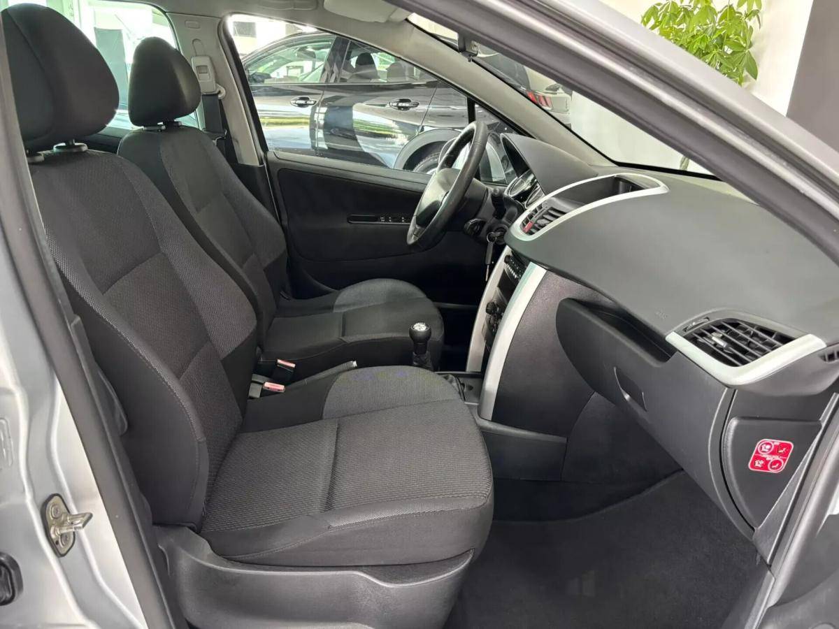 peugeot-207-sw-2011-gasolina-1397cc