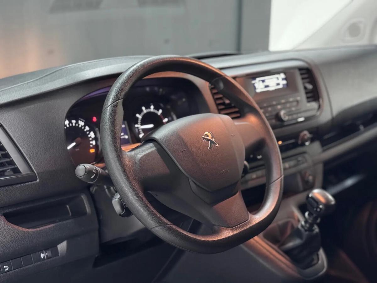 peugeot-expert-2024-diesel-1499cc
