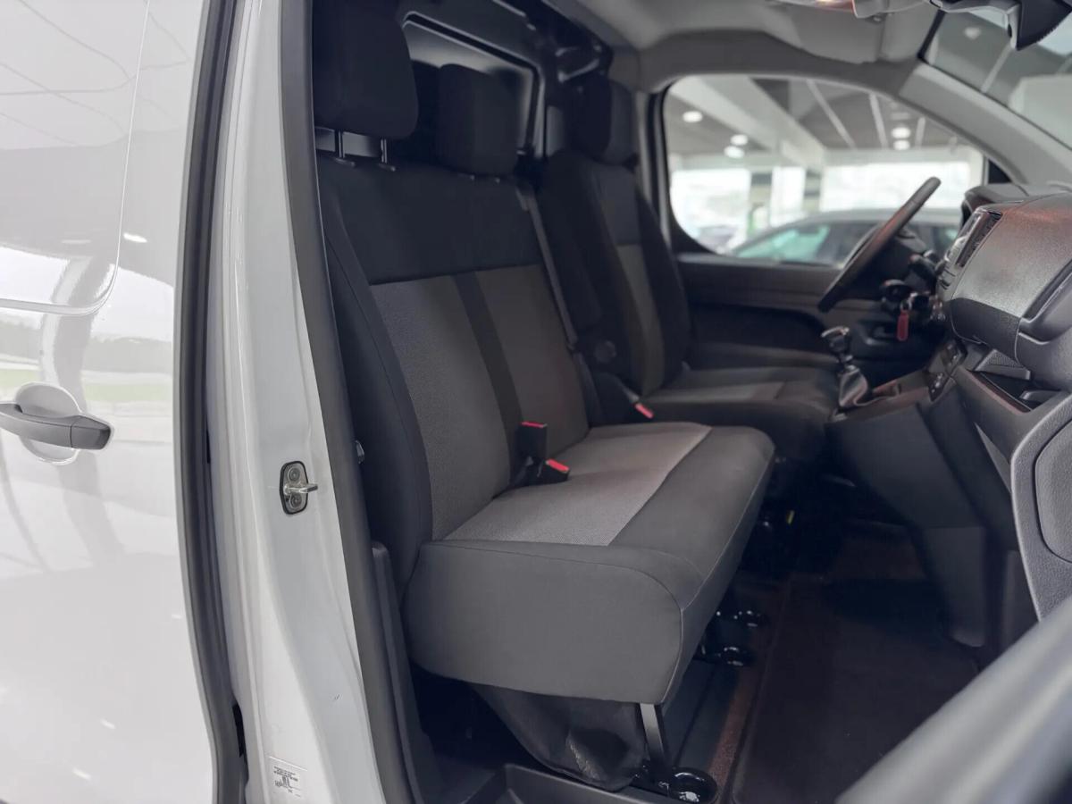 peugeot-expert-2024-diesel-1499cc