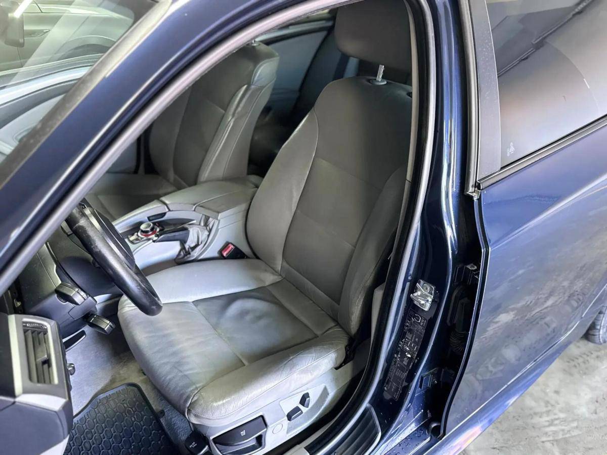 bmw-serie-5-520d-sedan-2009-diesel-1995cc