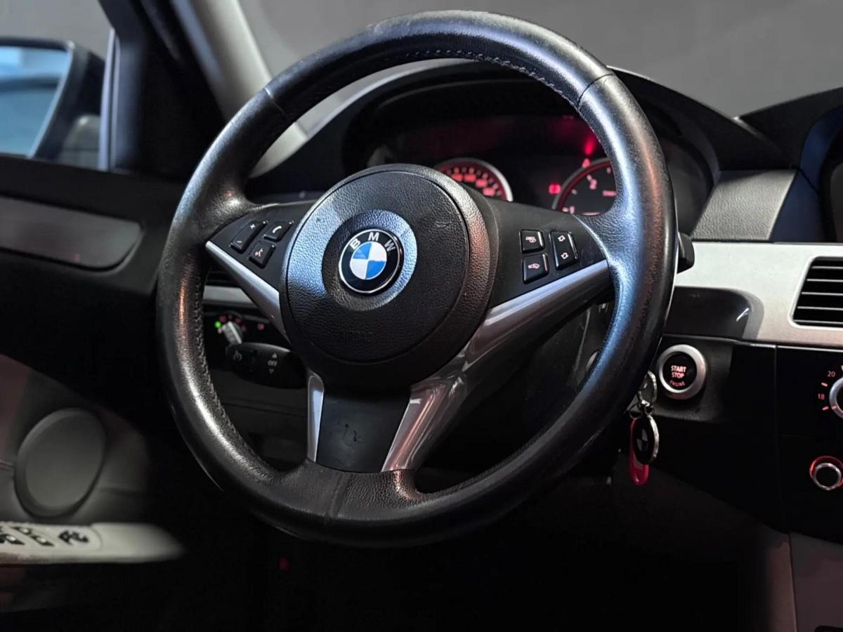 bmw-serie-5-520d-sedan-2009-diesel-1995cc