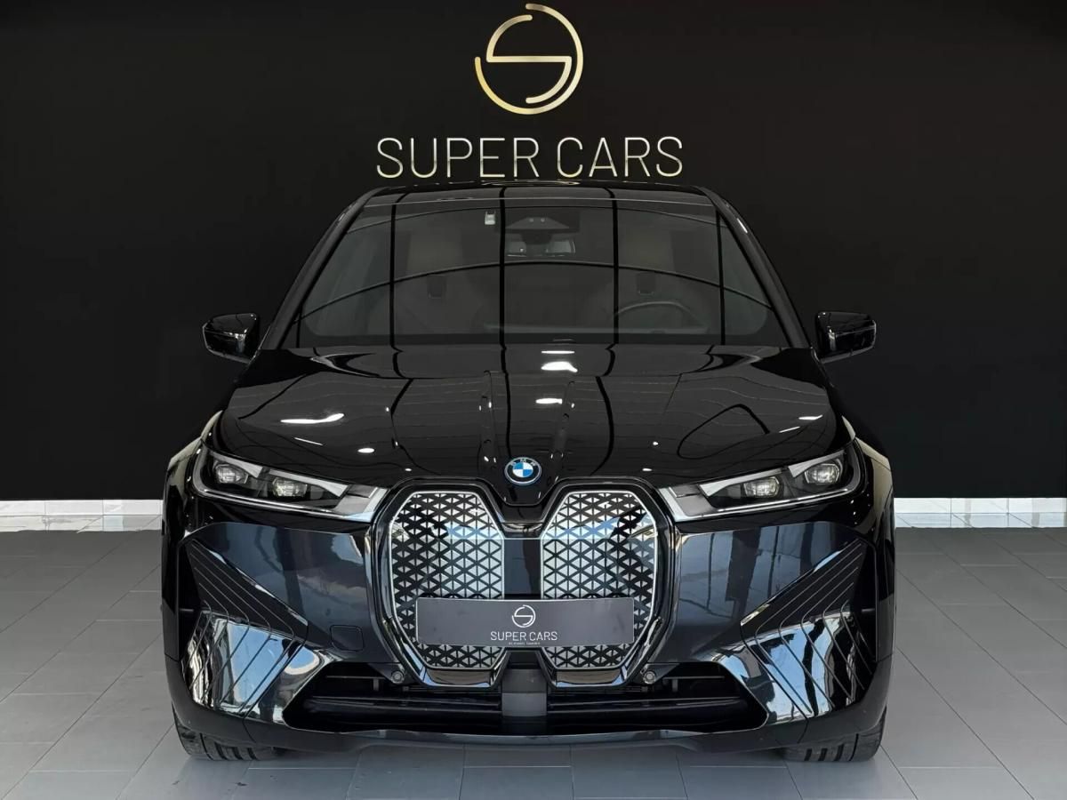 bmw-ix-2024-eletrico-500cc