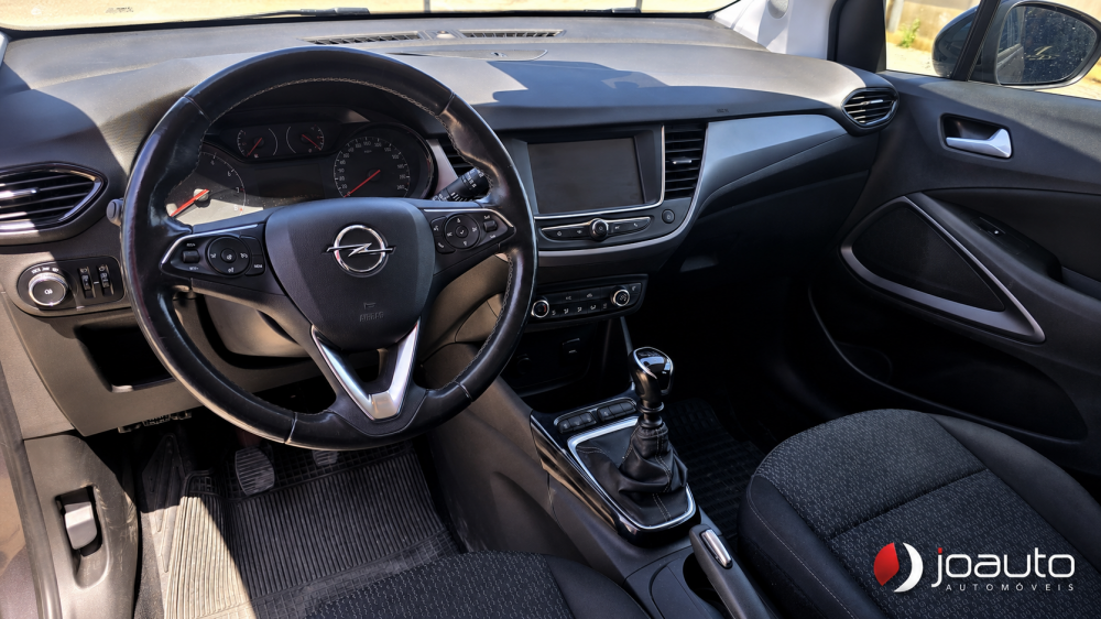 opel-crossland-2023-gasolina-1199cc