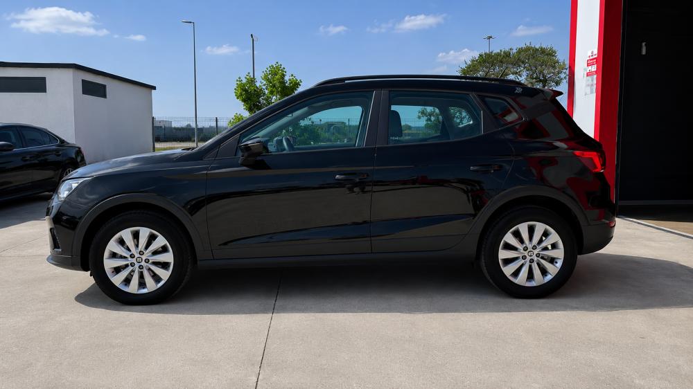 seat-arona-2023-gasolina-999cc