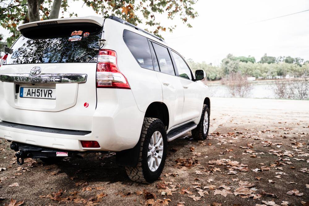 toyota-land-cruiser-2015-diesel-2982cc