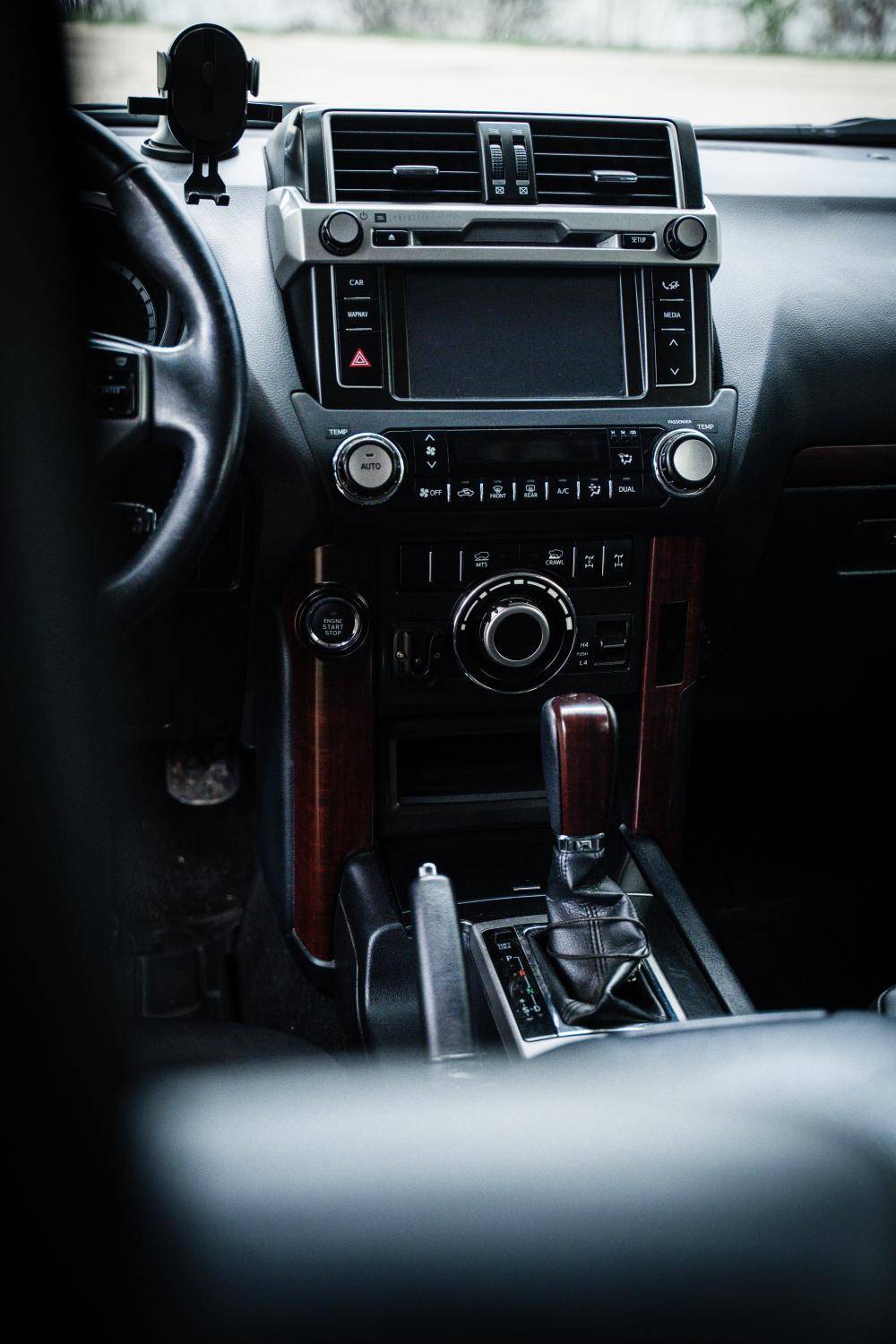 toyota-land-cruiser-2015-diesel-2982cc