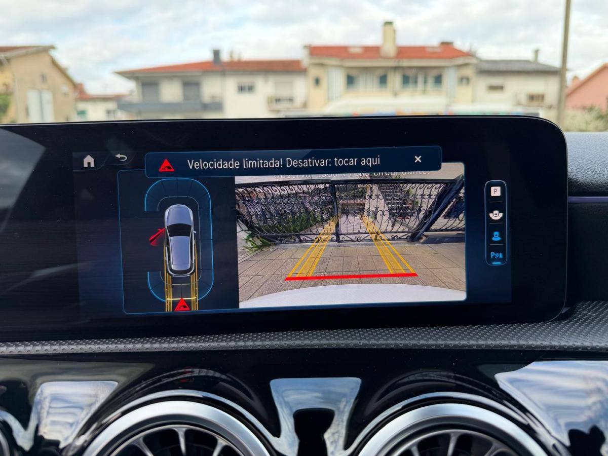 mercedes-benz-classe-a-2023-hibrido-a-gasolina-1332cc