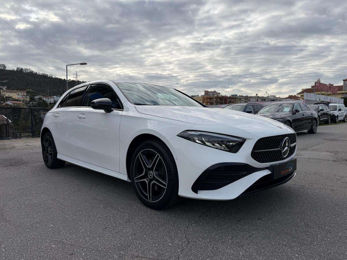 mercedes-benz-classe-a-2023-hibrido-a-gasolina-1332cc