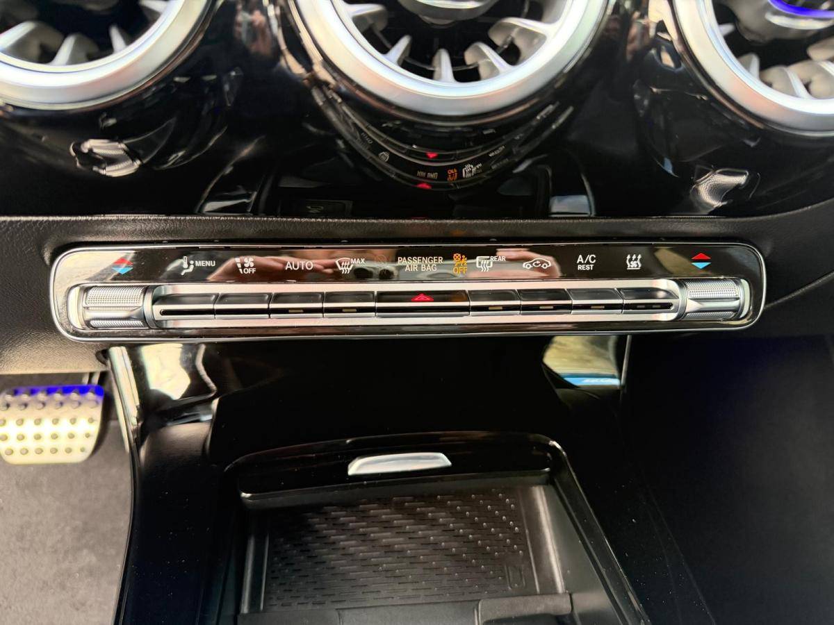 mercedes-benz-classe-a-2023-hibrido-a-gasolina-1332cc