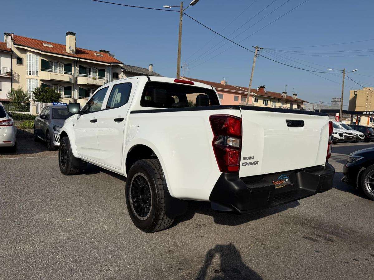 isuzu-d-max-2024-diesel-1898cc