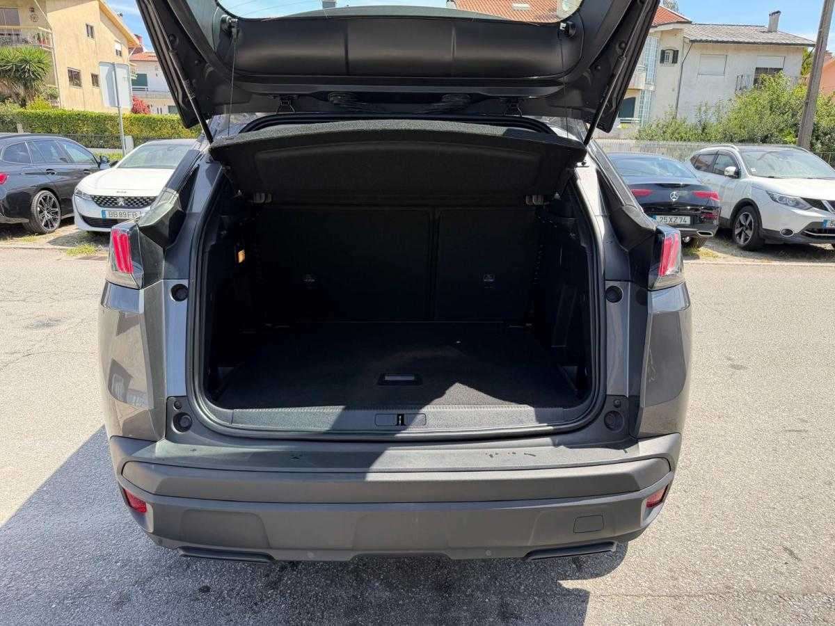 peugeot-3008-2022-diesel-1499cc