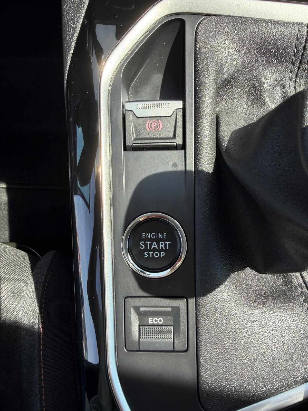peugeot-3008-2022-diesel-1499cc