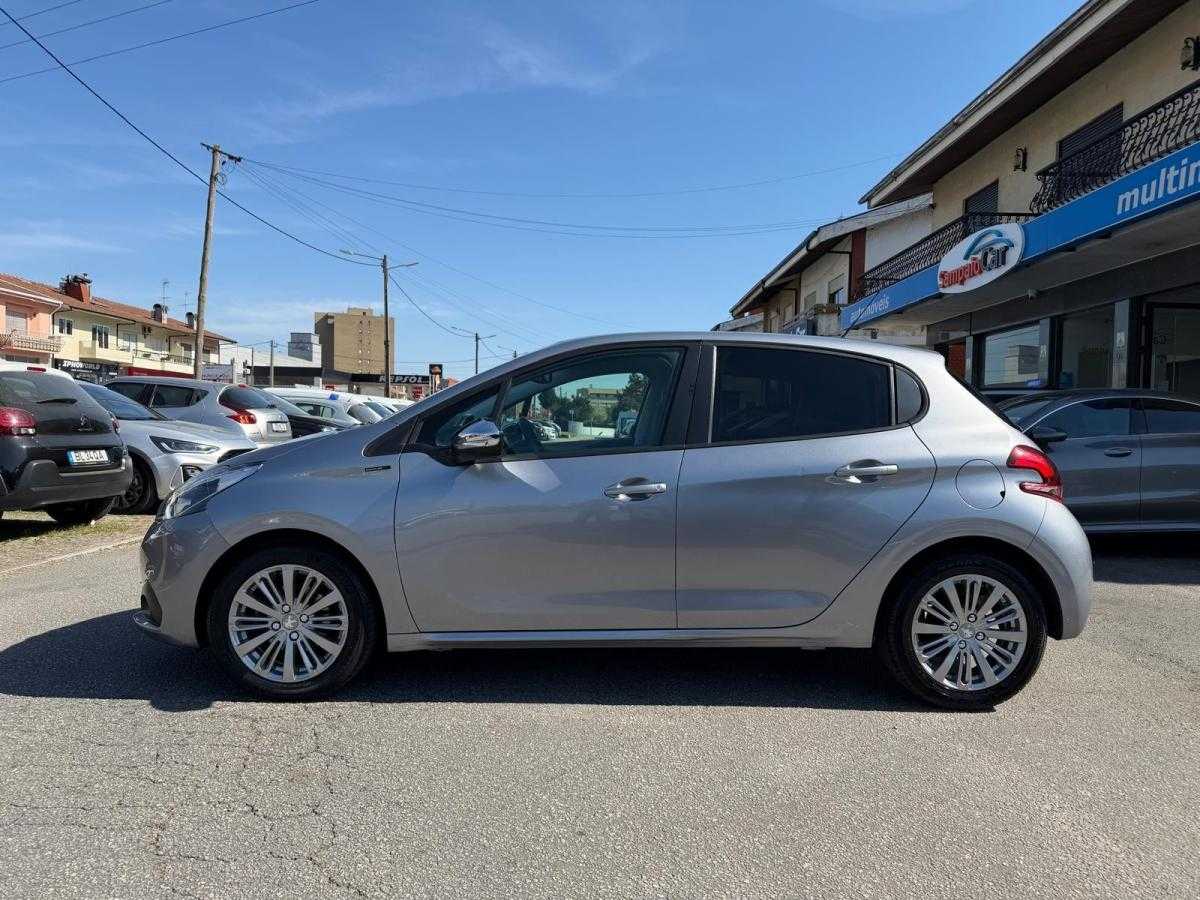 peugeot-208-2019-gasolina-1199cc
