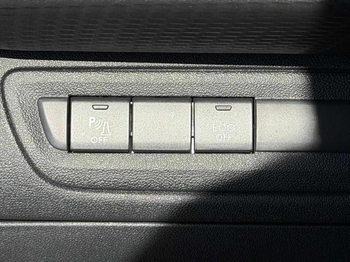 peugeot-208-2019-gasolina-1199cc