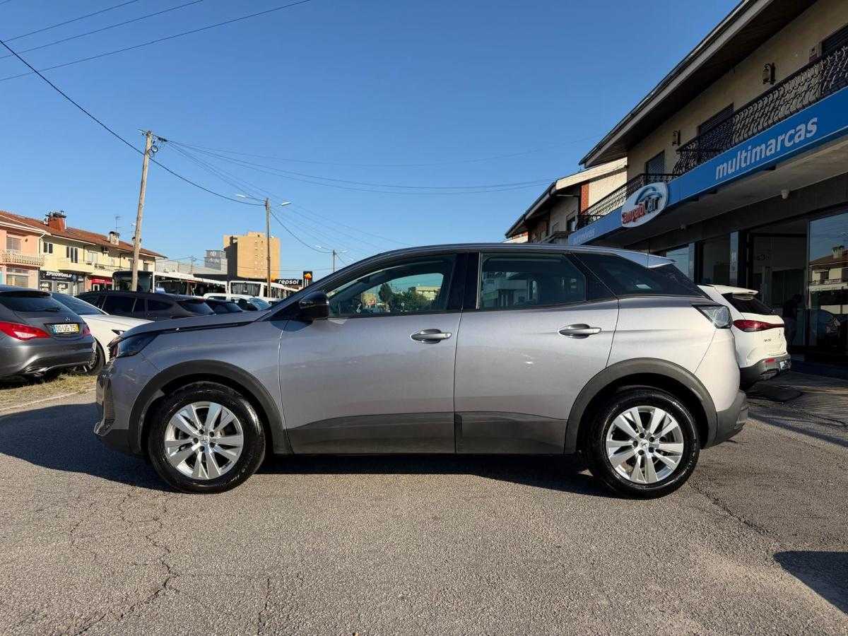 peugeot-3008-2022-diesel-1499cc