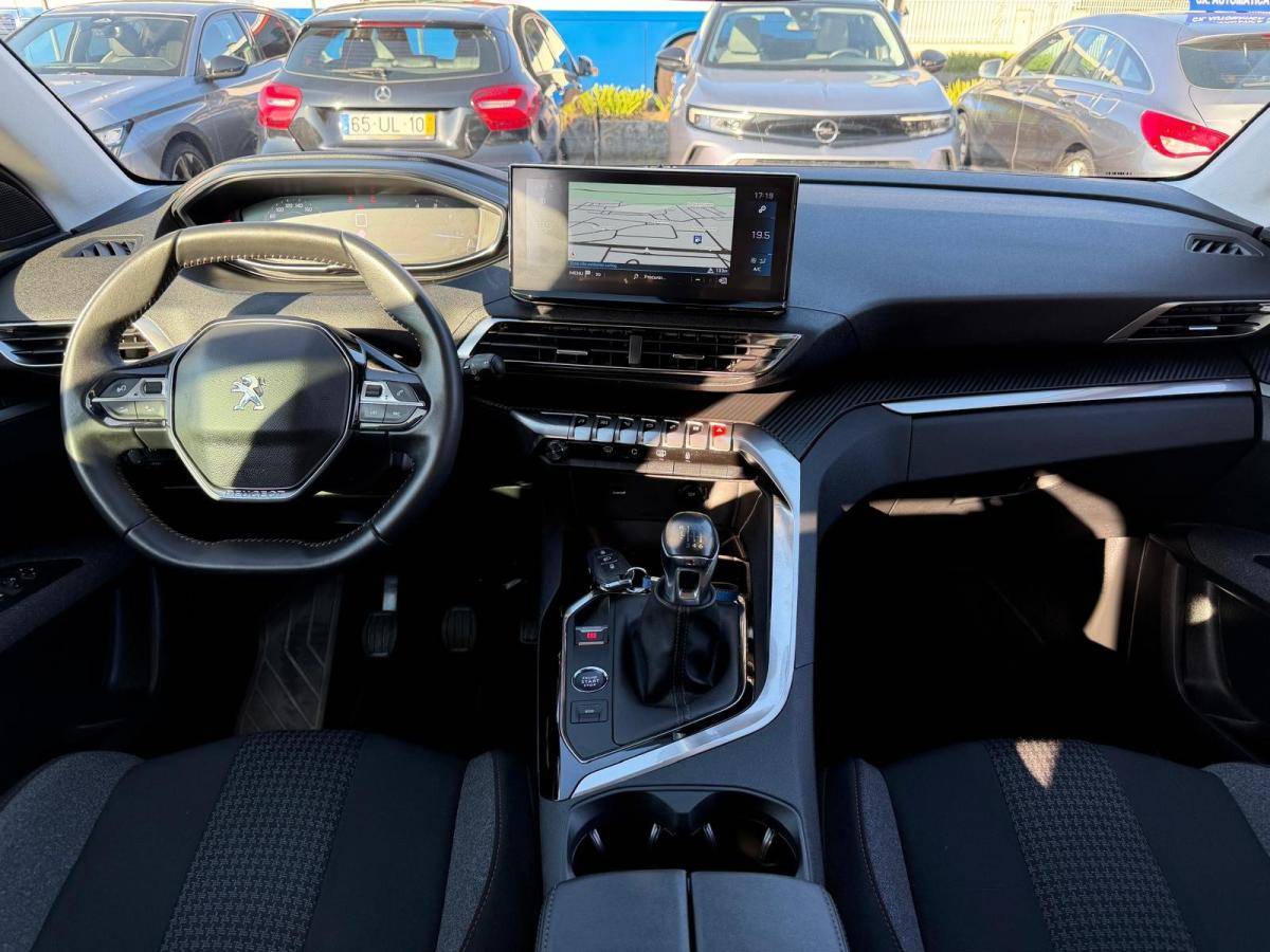 peugeot-3008-2022-diesel-1499cc