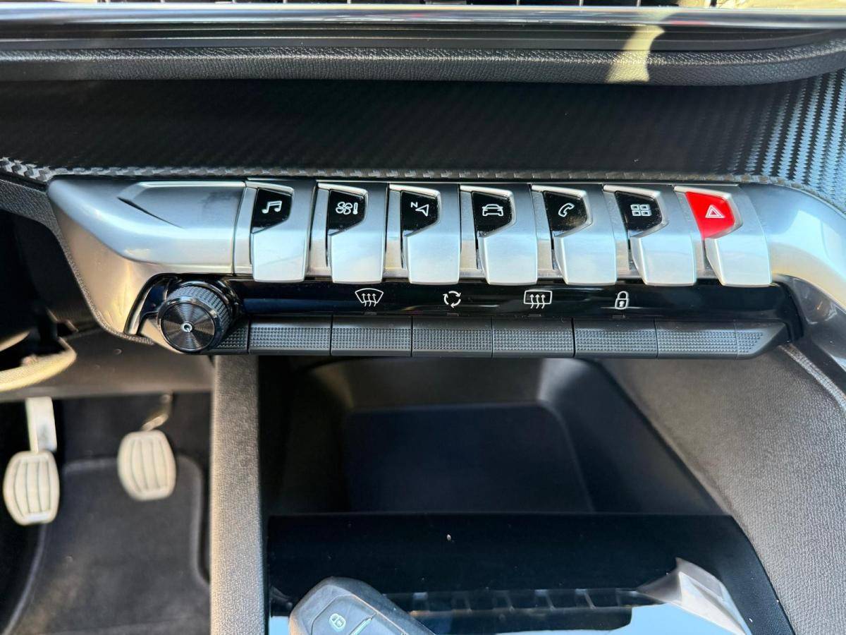 peugeot-3008-2022-diesel-1499cc