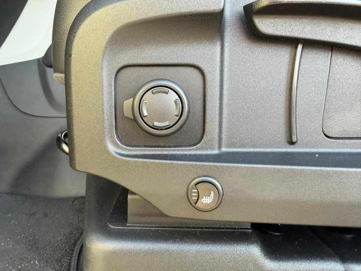 land-rover-defender-2020-diesel-1999cc