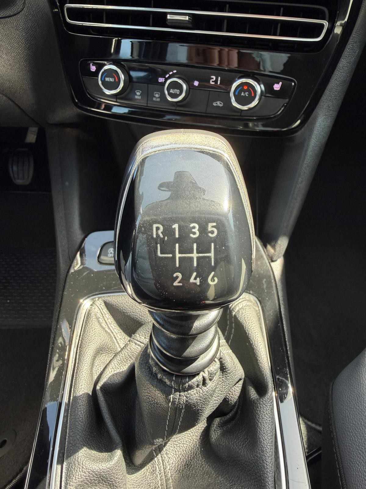 opel-mokka-2023-gasolina-1199cc