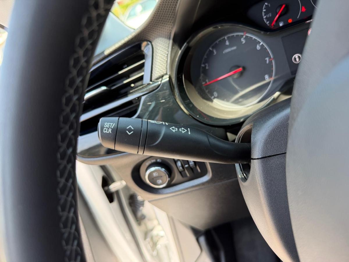 opel-corsa-2024-gasolina-1199cc