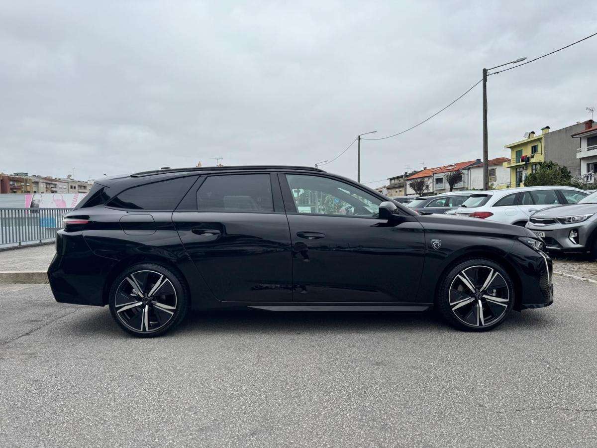 peugeot-308-sw-2023-diesel-1499cc