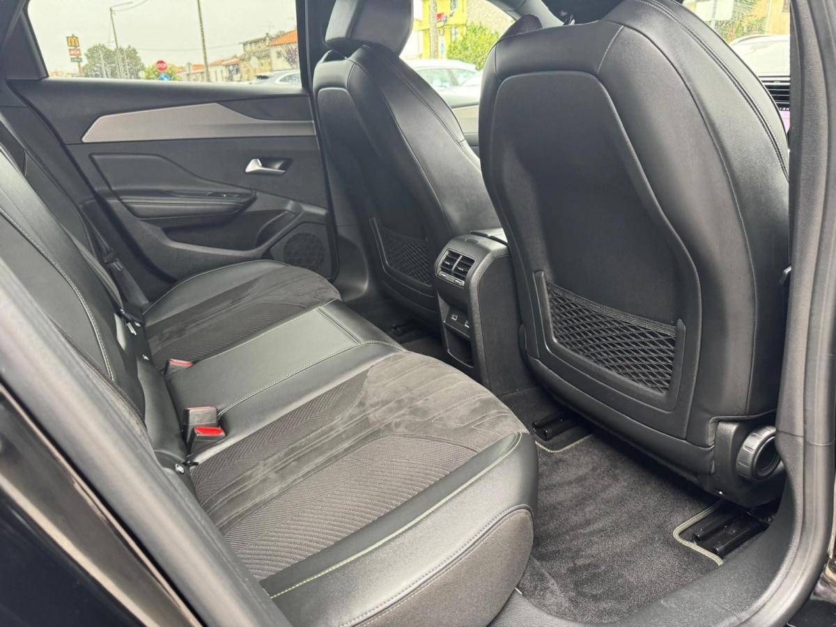 peugeot-308-sw-2023-diesel-1499cc