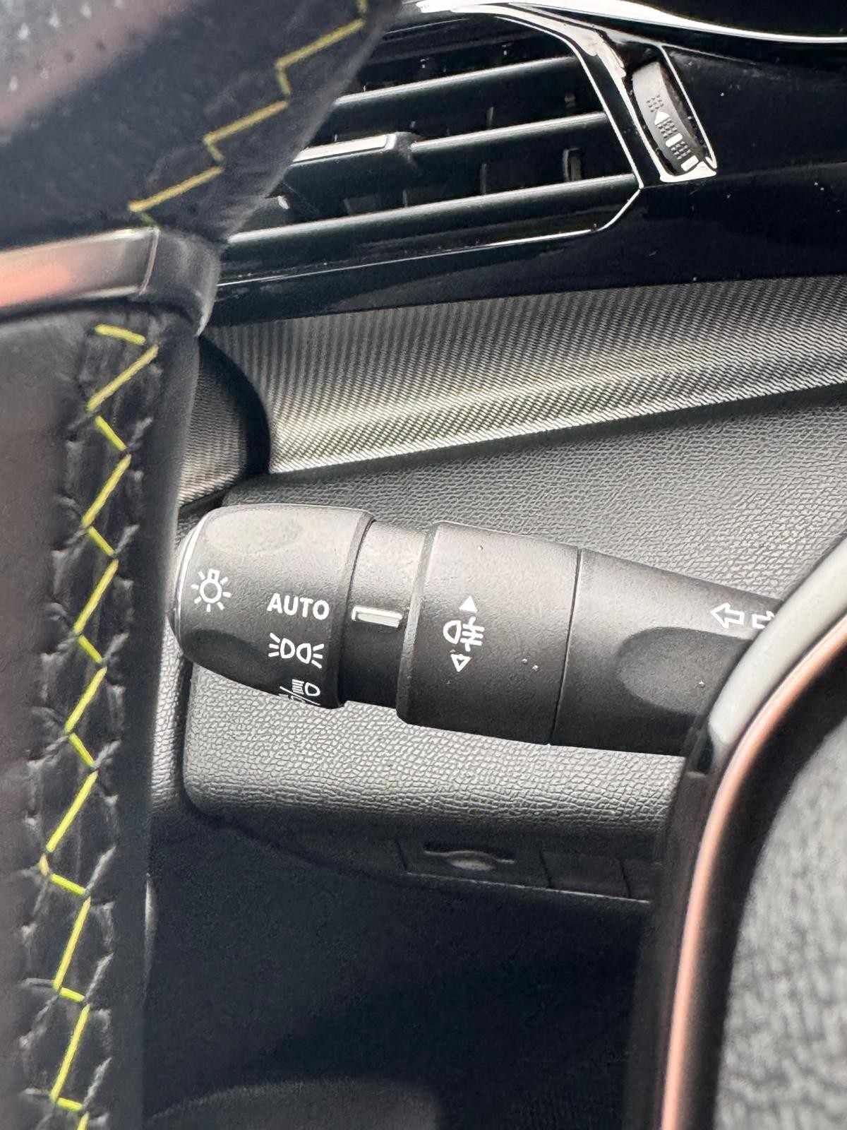 peugeot-308-sw-2023-diesel-1499cc