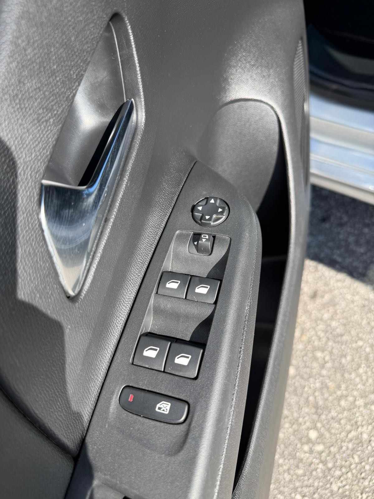 opel-corsa-2024-gasolina-1199cc