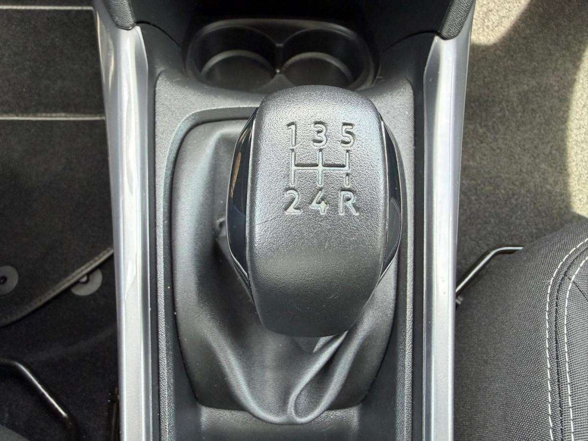 peugeot-2008-2016-diesel-1560cc
