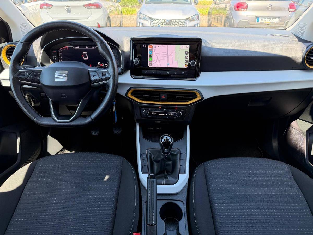 seat-arona-2023-gasolina-999cc