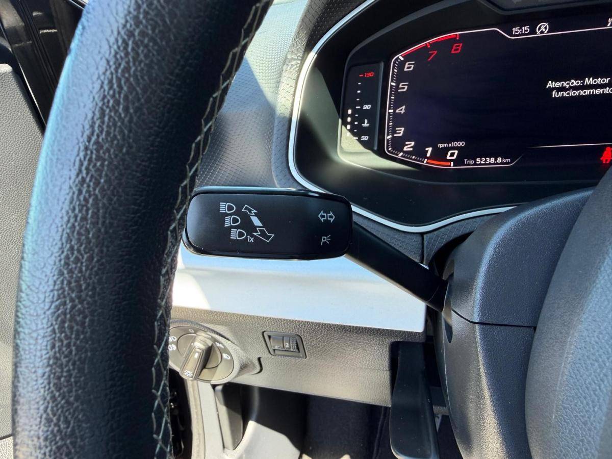 seat-arona-2023-gasolina-999cc