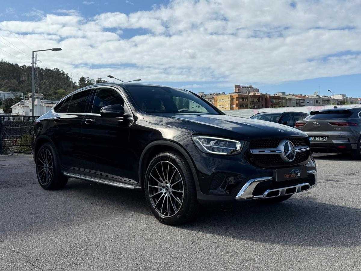 mercedes-benz-glc-2022-hibrido-a-diesel-1950cc