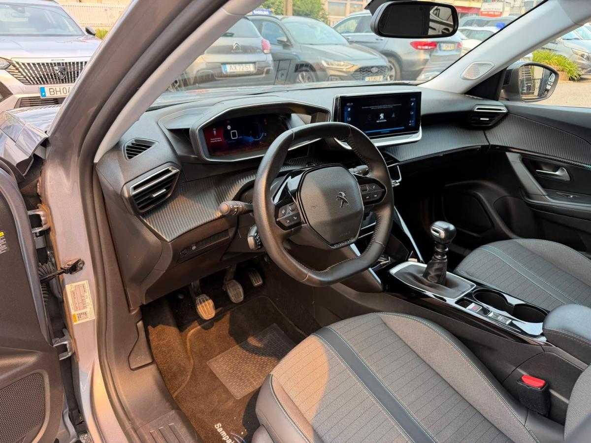 peugeot-2008-2021-gasolina-1199cc