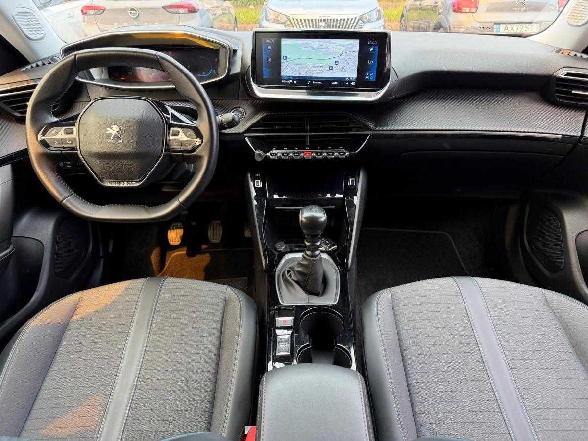 peugeot-2008-2021-gasolina-1199cc