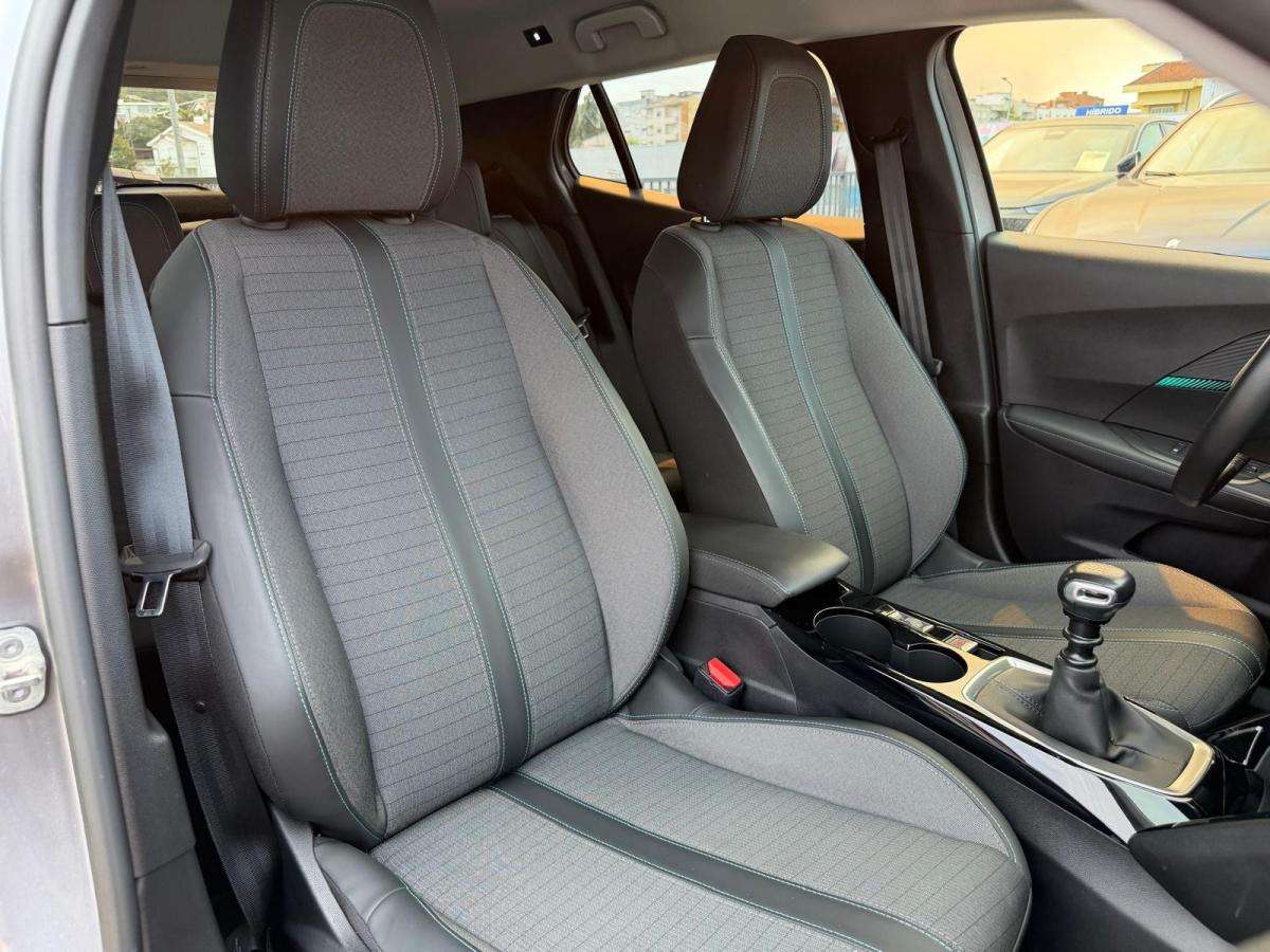 peugeot-2008-2021-gasolina-1199cc